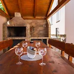 Appartamento Beautiful In With Swimming Pool *