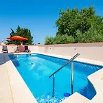 Beautiful In With Swimming Pool *