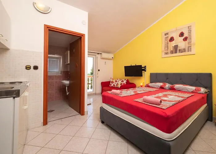 Lovely In With Wifi Pula