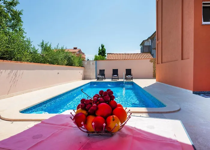 Lovely In With Wifi Apartamento