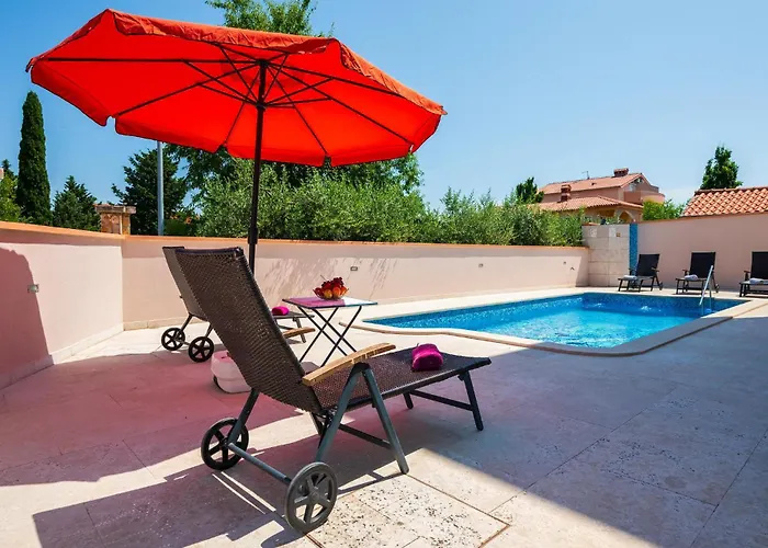 Lovely In With Wifi Pula